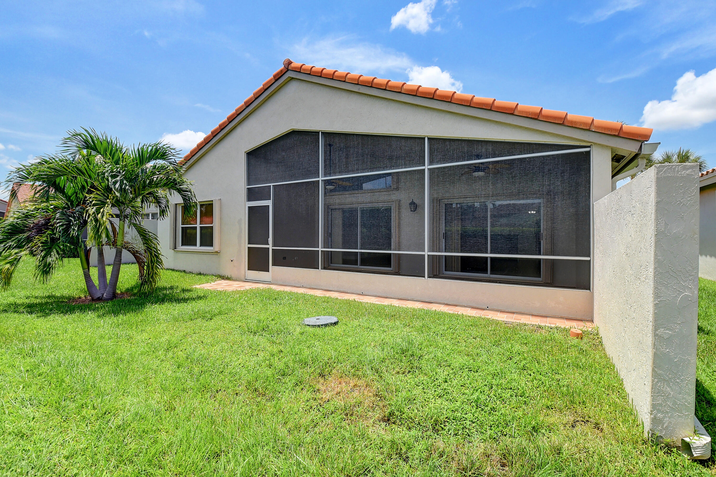 6670 Maybrook Road Boynton Beach, FL 33437 - Photo 27 of 72 Back of house