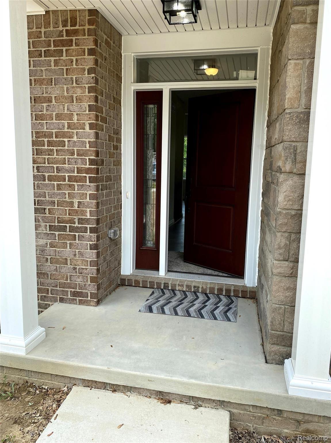 17310 Wayne Road Livonia, MI 48152 - Photo 4 of 47 4.jpg