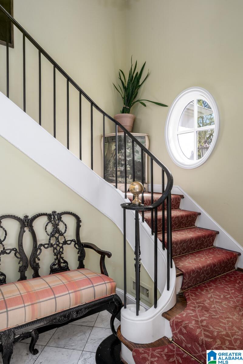 2868 Shook Hill Road Birmingham, AL 35223 - Photo 10 of 98