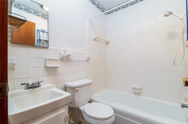 $95,000 | 93 Aurora Drive, Pineville, LA 71360