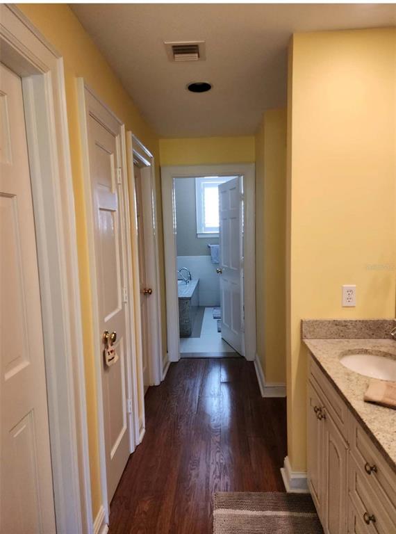 76 Bishopscourt Road, Unit 116 Osprey, FL 34229 - Photo 11 of 23
