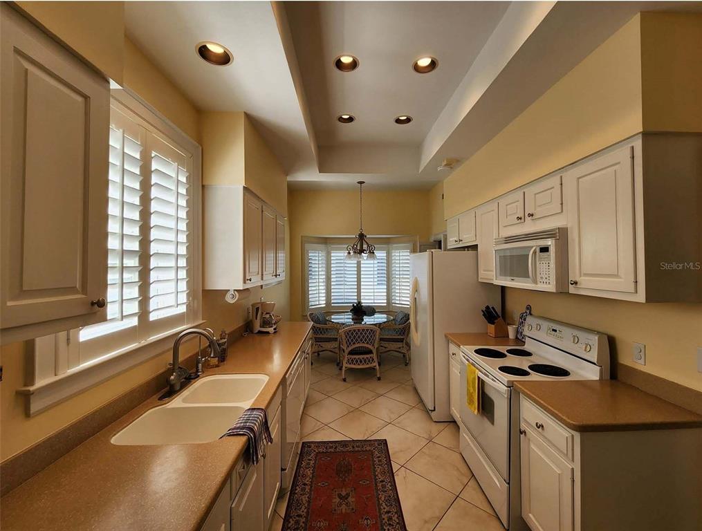 76 Bishopscourt Road, Unit 116 Osprey, FL 34229 - Photo 7 of 23