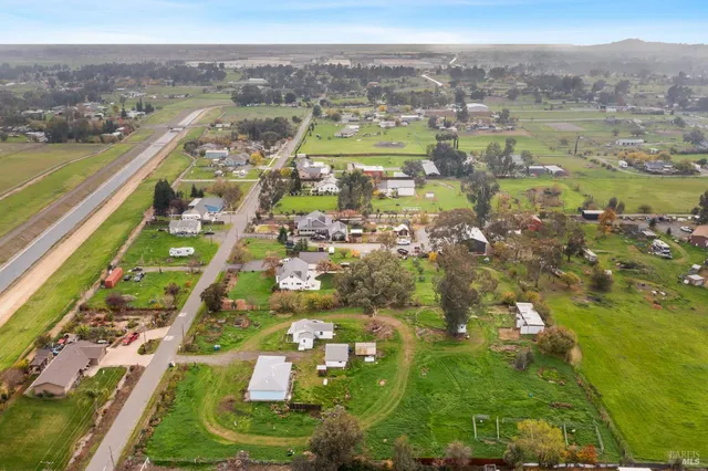 $800,000 | 7627 Paddon Road, Vacaville, CA 95688