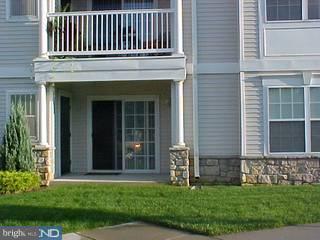 102 Natalie Road Delran, NJ 08075 - Photo 1 of 5