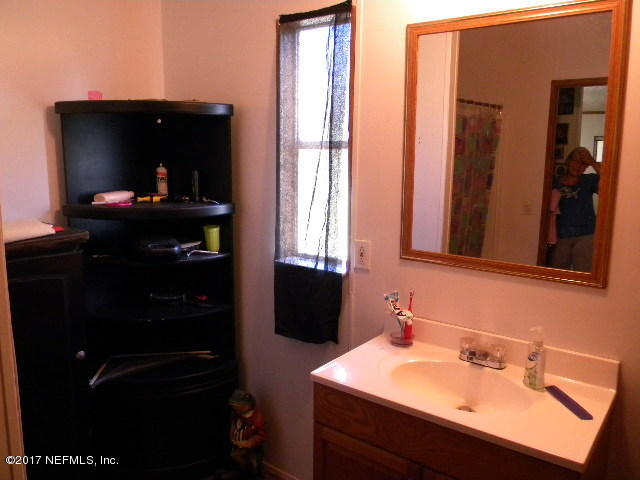 5562 Carter Spencer Road Middleburg, FL 32068 - Photo 5 of 10 DSCN0627