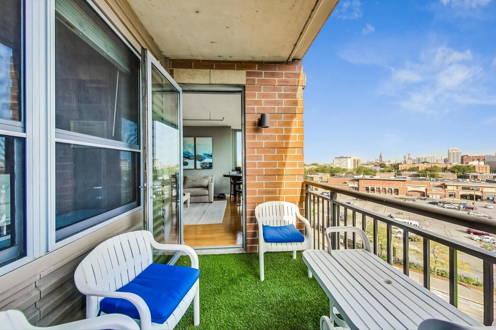 437 West Division Street, Unit 705 Chicago, IL 60610 - Photo 15 of 23 a view of a balcony with chairs