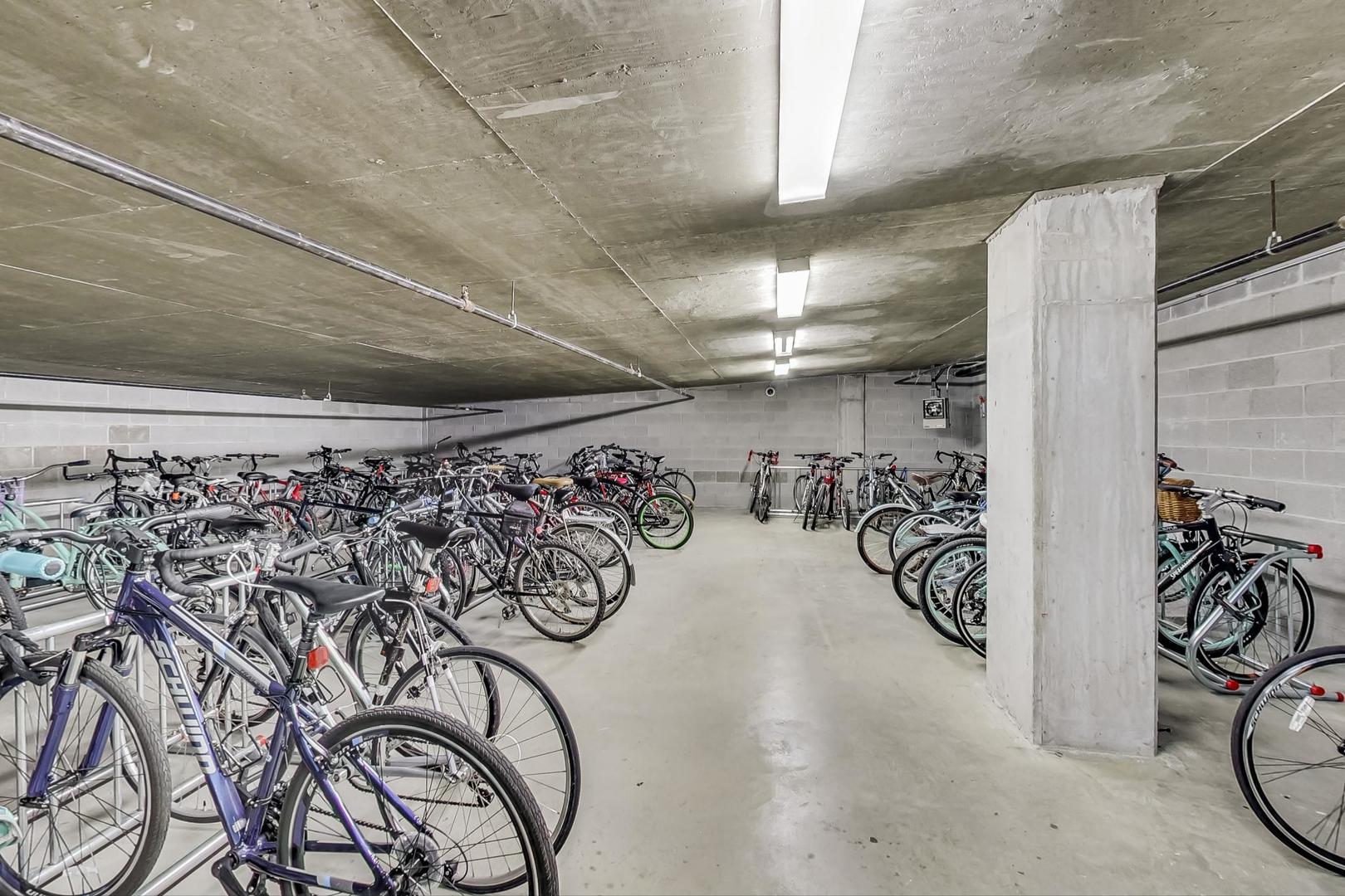 437 West Division Street, Unit 705 Chicago, IL 60610 - Photo 18 of 23 a view of a room with a bike