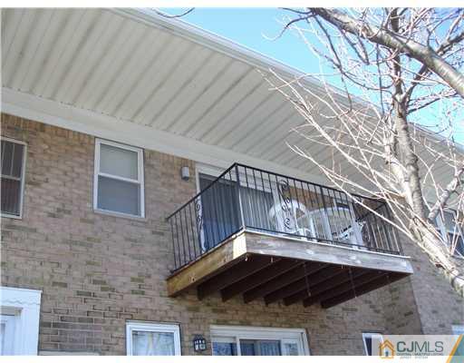 160 Evergreen Road, Unit 15 Edison, NJ 08837 - Photo 13 of 13 Gallery Image 13