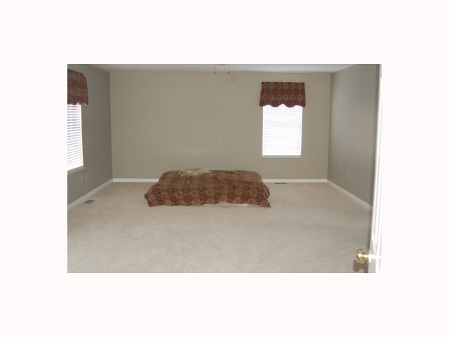 5328 Plantation Road Sunbury, OH 43074 - Photo 5 of 9 Gallery Image 5