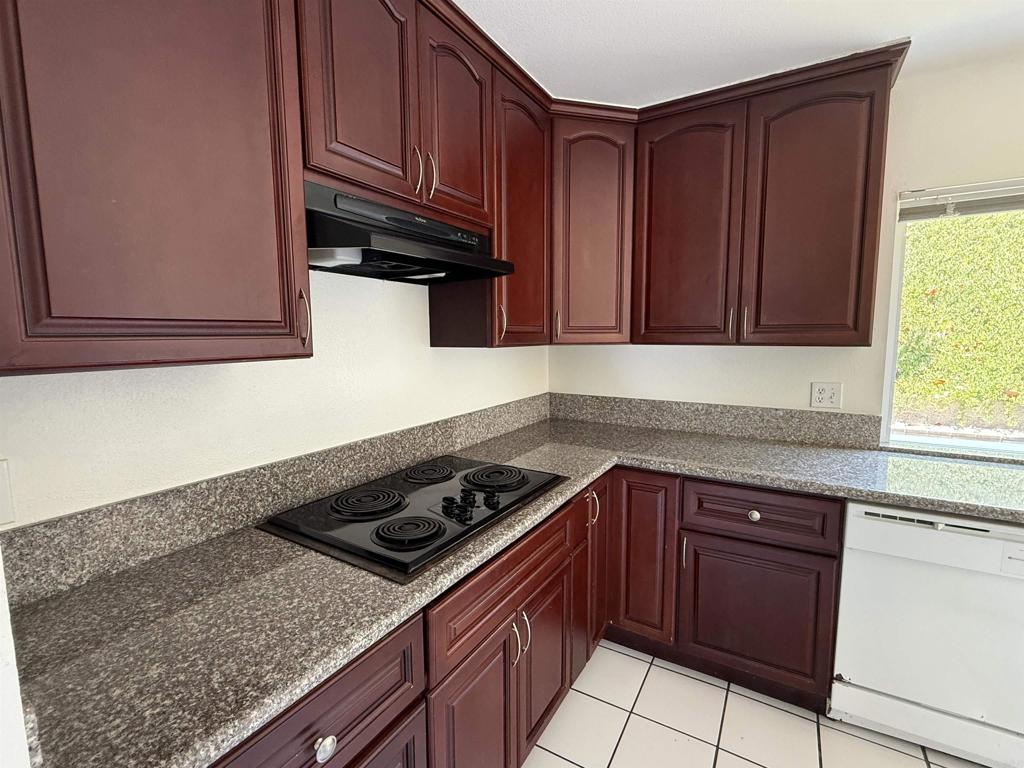 3570 Tony Drive San Diego, CA 92122 - Photo 11 of 37