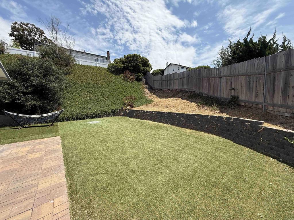 3570 Tony Drive San Diego, CA 92122 - Photo 32 of 37