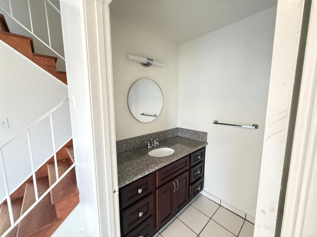 3570 Tony Drive San Diego, CA 92122 - Photo 6 of 37