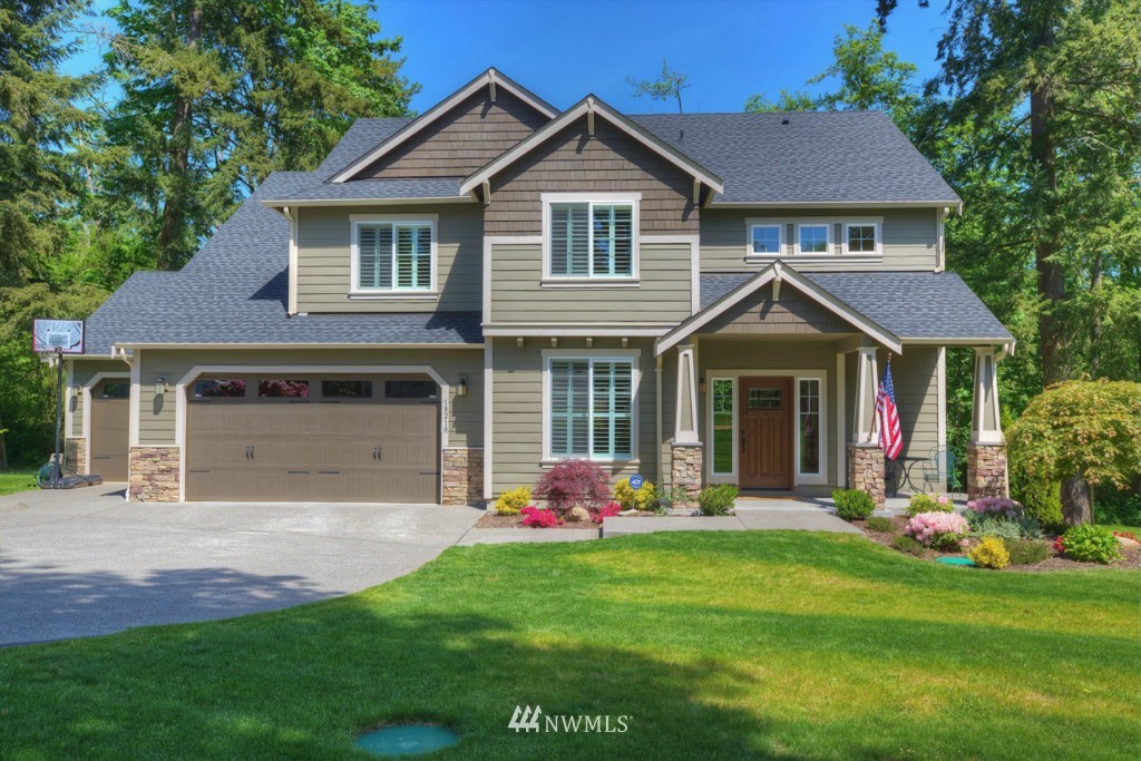 18218 Southeast 135th Street Renton, WA 98059 - Photo 1 of 19 Gallery Image 1