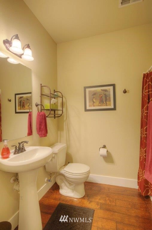 18218 Southeast 135th Street Renton, WA 98059 - Photo 7 of 19 Gallery Image 7