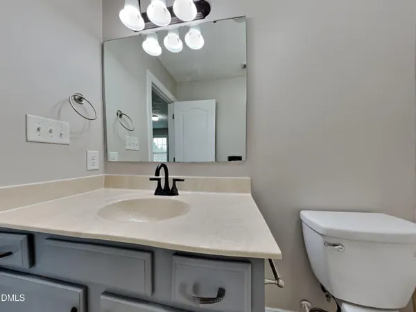 $2,039 | 37 Annapolis Road, Cameron, NC 28326