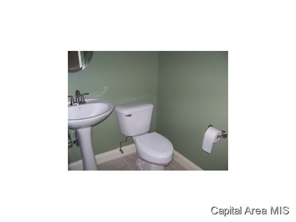 612 Sunny Brook Road Springfield, IL 62702 - Photo 10 of 14