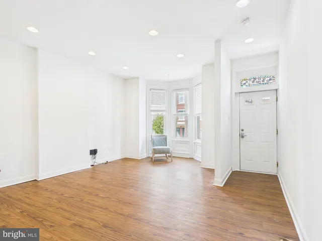 $2,100 | 3516 Wallace Street, Philadelphia, PA 19104