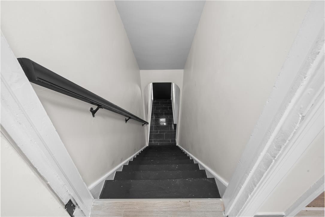 726 Seneca Street Bethlehem, PA 18015 - Photo 36 of 66