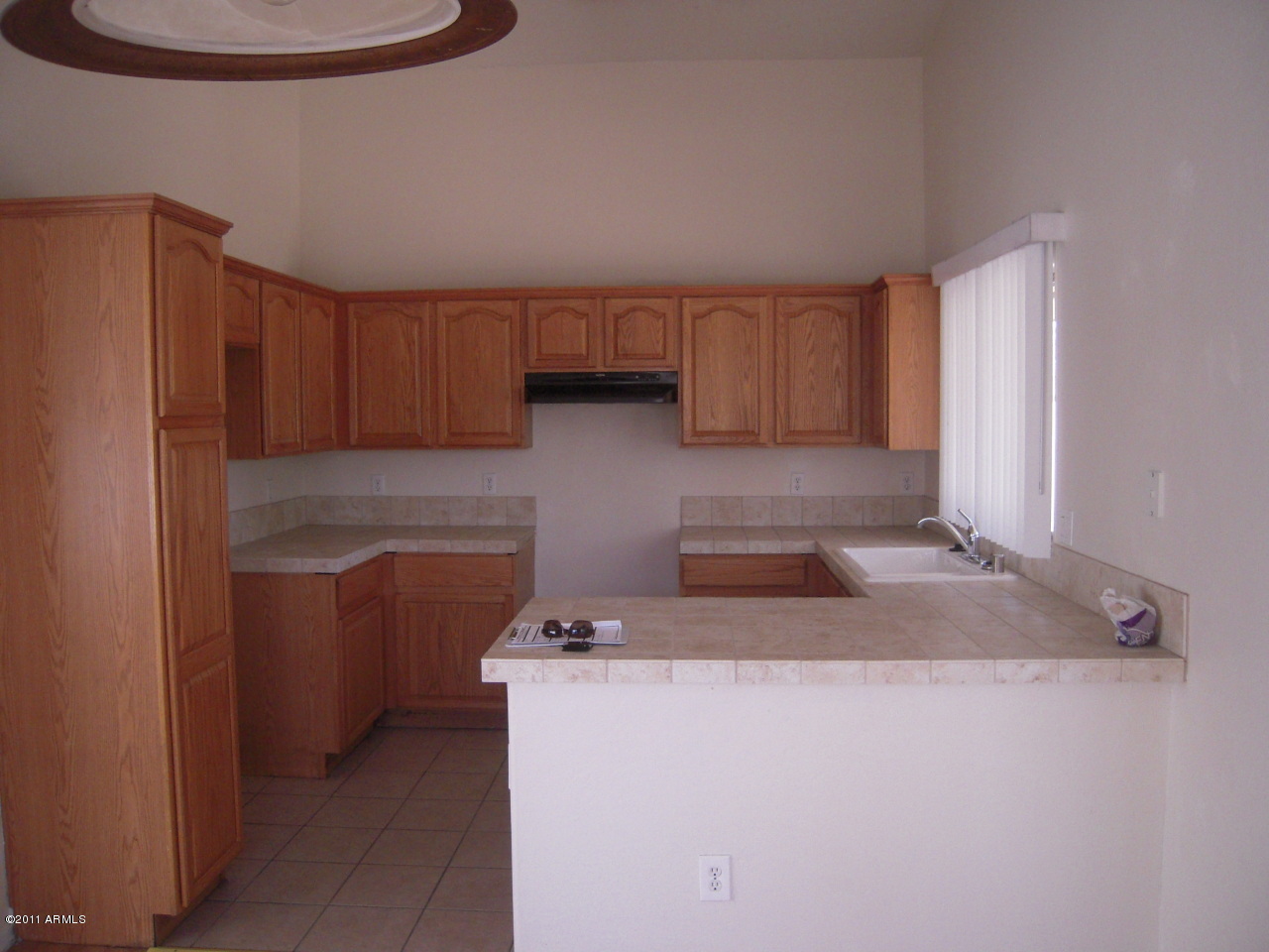 5313 West Pecan Road Laveen, AZ 85339 - Photo 3 of 15 Kitchen
