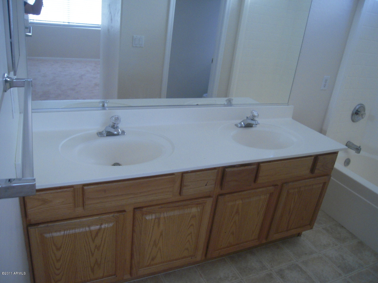 5313 West Pecan Road Laveen, AZ 85339 - Photo 7 of 15 Master Bathroom
