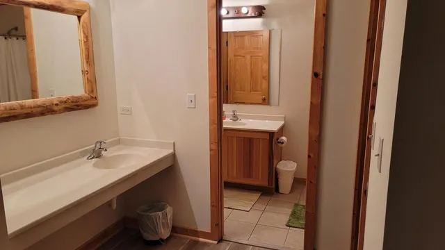 $1,700 | 2643 North Il Route 178, Unit Q3, Utica, IL 61373