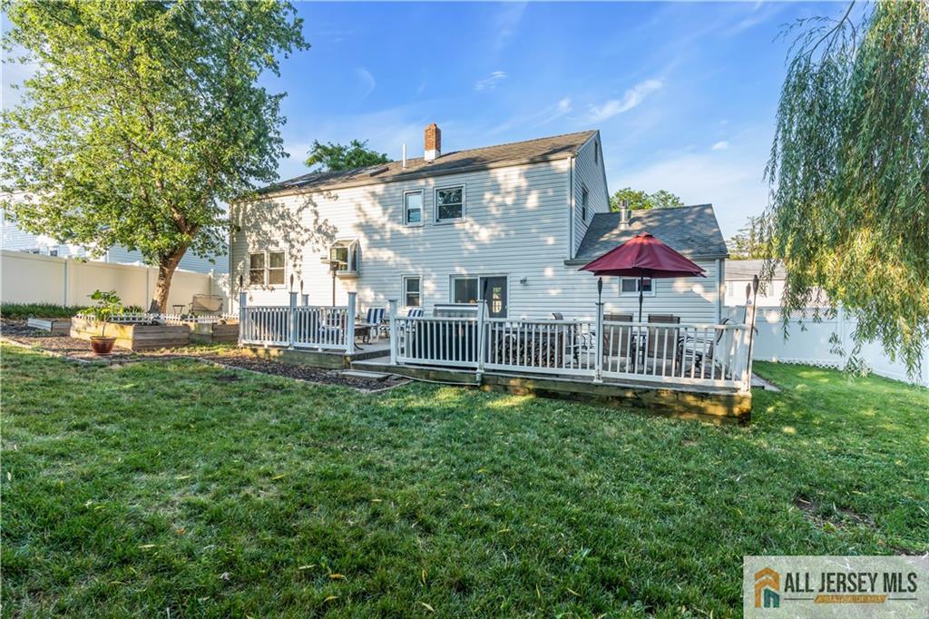 8 Smalley Road Edison, NJ 08817 - Photo 34 of 39
