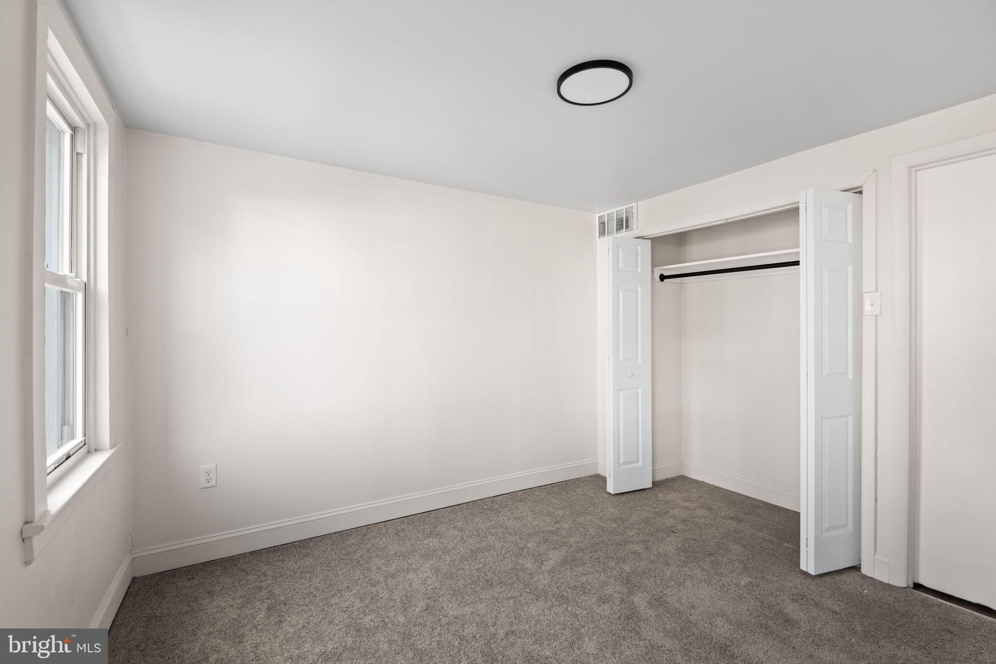 322 South Poppleton Street Baltimore, MD 21230 - Photo 19 of 34 Bright and airy blank canvas room.