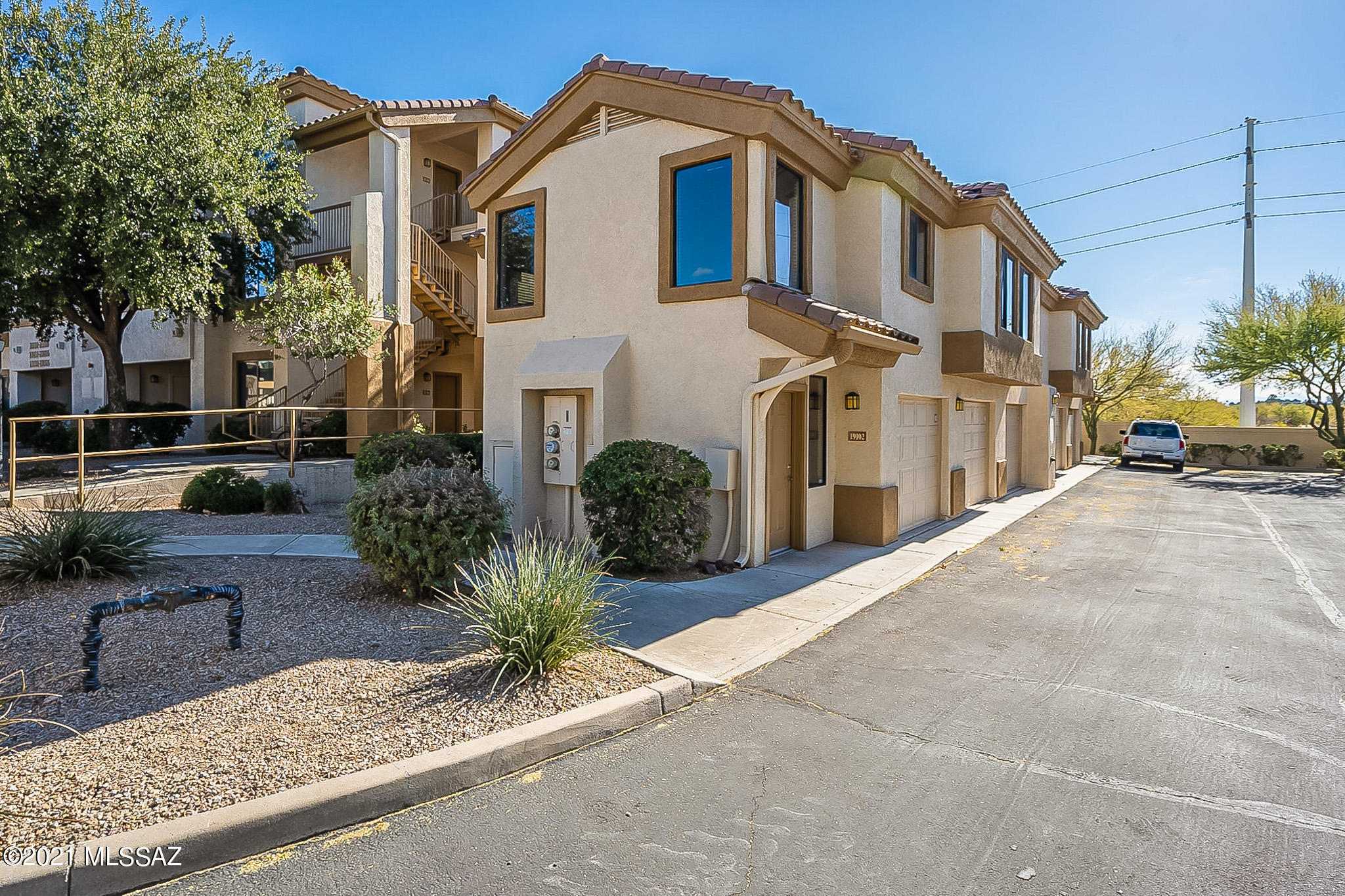 2550 East River Road, Unit 19102 Tucson, AZ 85718 - Photo 9 of 37