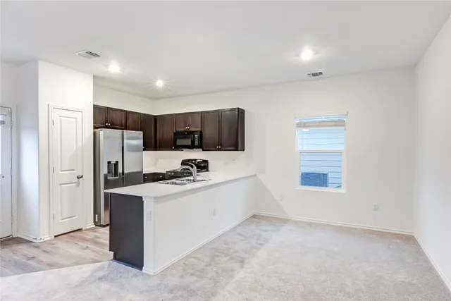 $2,300 | 7706 Poppy Petal Drive, Del Valle, TX 78617