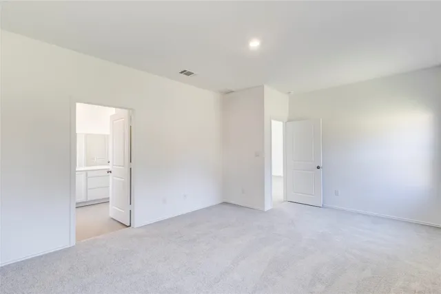 $2,300 | 7706 Poppy Petal Drive, Del Valle, TX 78617