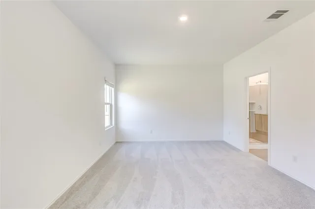 $2,300 | 7706 Poppy Petal Drive, Del Valle, TX 78617