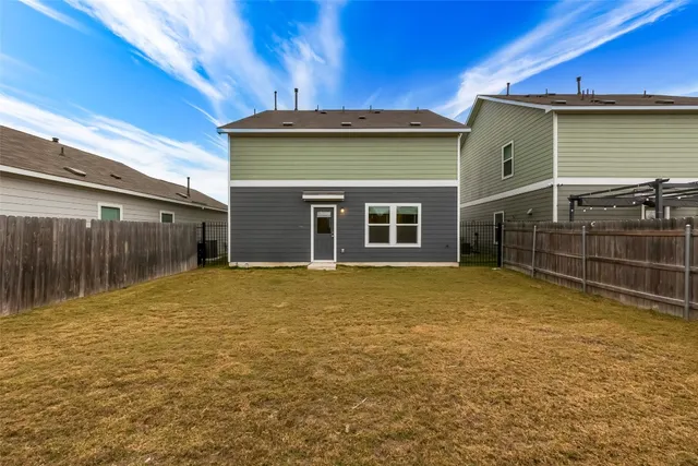 $2,300 | 7706 Poppy Petal Drive, Del Valle, TX 78617