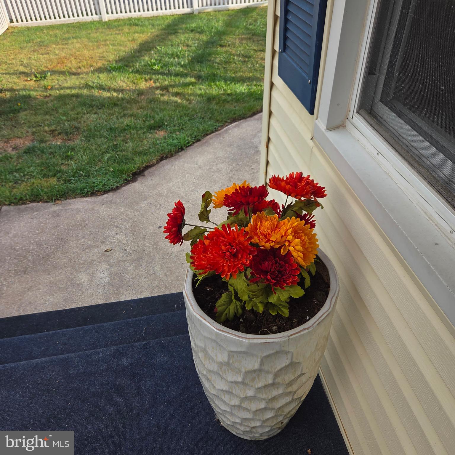 15919 Foundry Row Northwest Mount Savage, MD 21545 - Photo 5 of 41 a view of a wooden floor