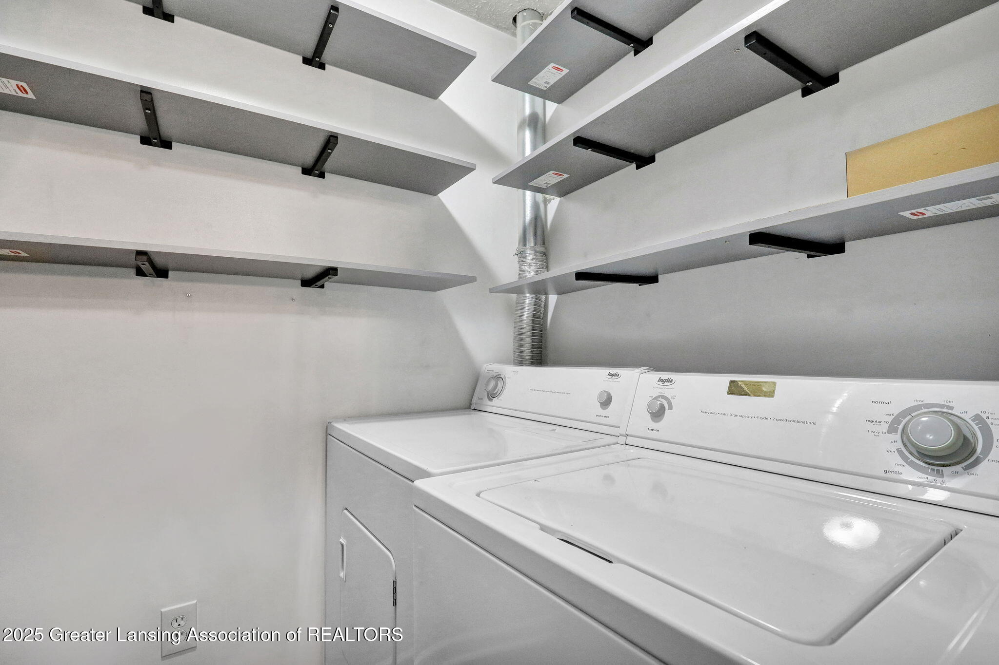 1333 Coolidge Road East Lansing, MI 48823 - Photo 5 of 29 3-web-or-mls-Open Ended Media-2