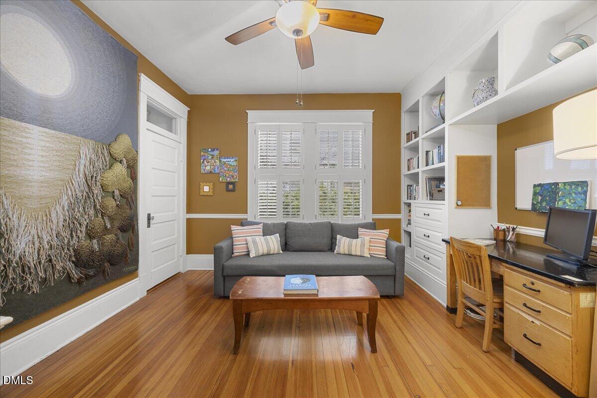 509 Cleveland Street Raleigh, NC 27605 - Photo 15 of 30 25-2A1A9527