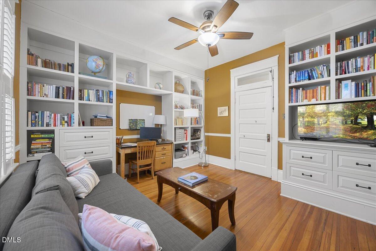 509 Cleveland Street Raleigh, NC 27605 - Photo 16 of 30 26-2A1A9530