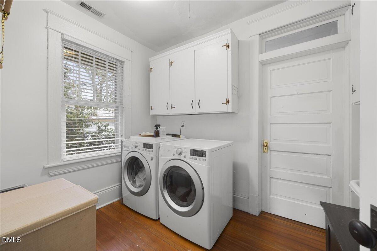 509 Cleveland Street Raleigh, NC 27605 - Photo 25 of 30 31-2A1A9547