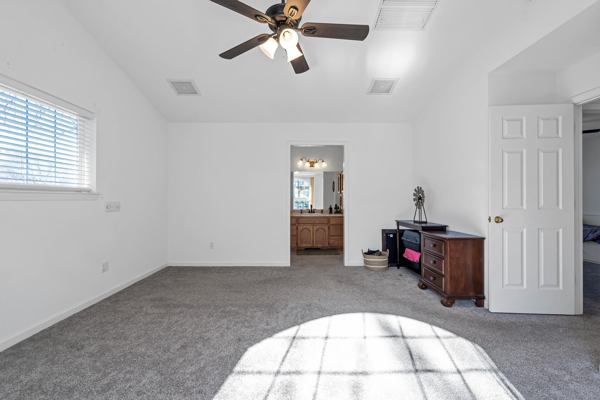 13725 Gas Point Road Igo, CA 96047 - Photo 29 of 56 Primary