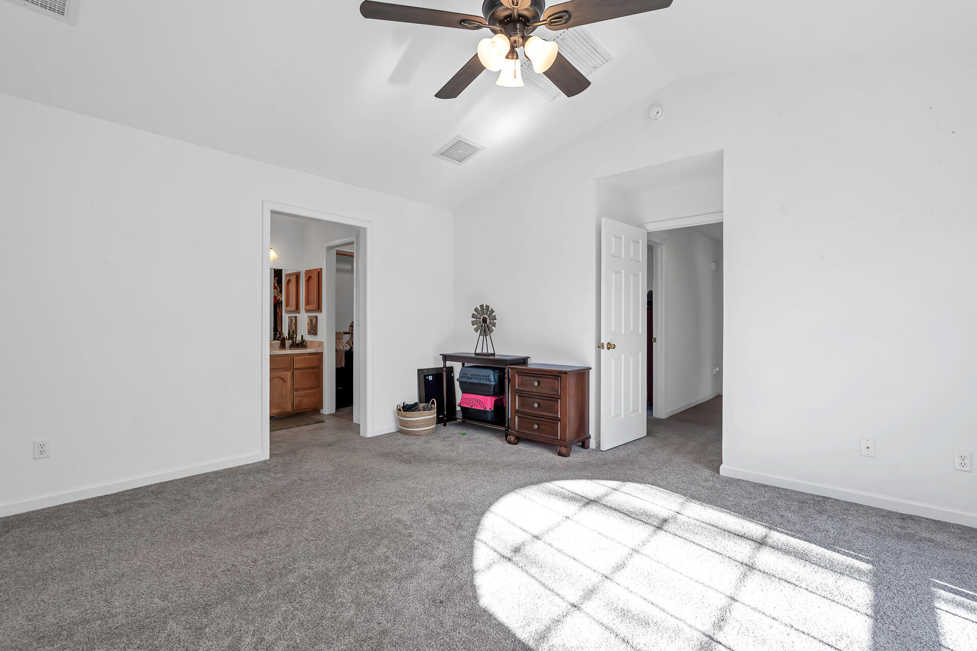 13725 Gas Point Road Igo, CA 96047 - Photo 30 of 56 Primary