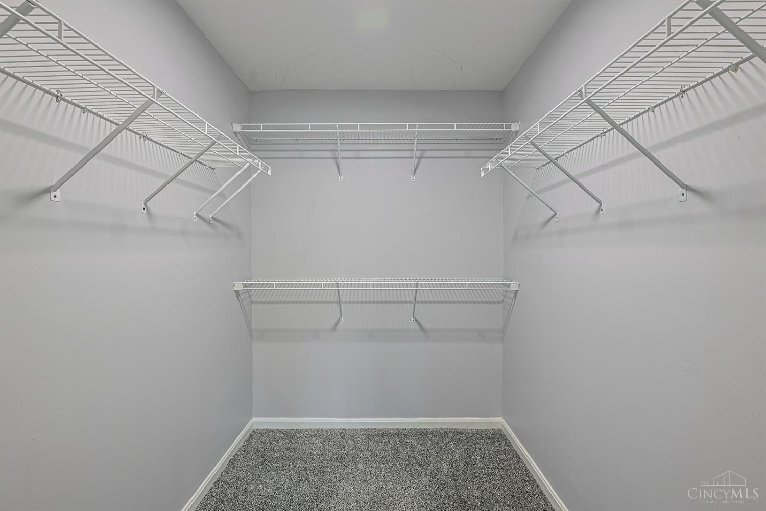 835 Neeb Road, Unit 6 Cincinnati, OH 45233 - Photo 21 of 35 Gallery Image 21