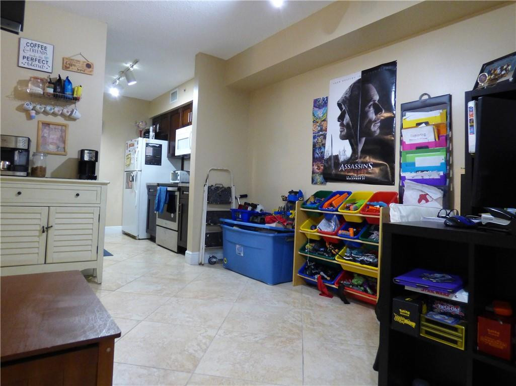 2133 Renaissance Boulevard, Unit 202 Miramar, FL 33025 - Photo 4 of 20 Photo 4