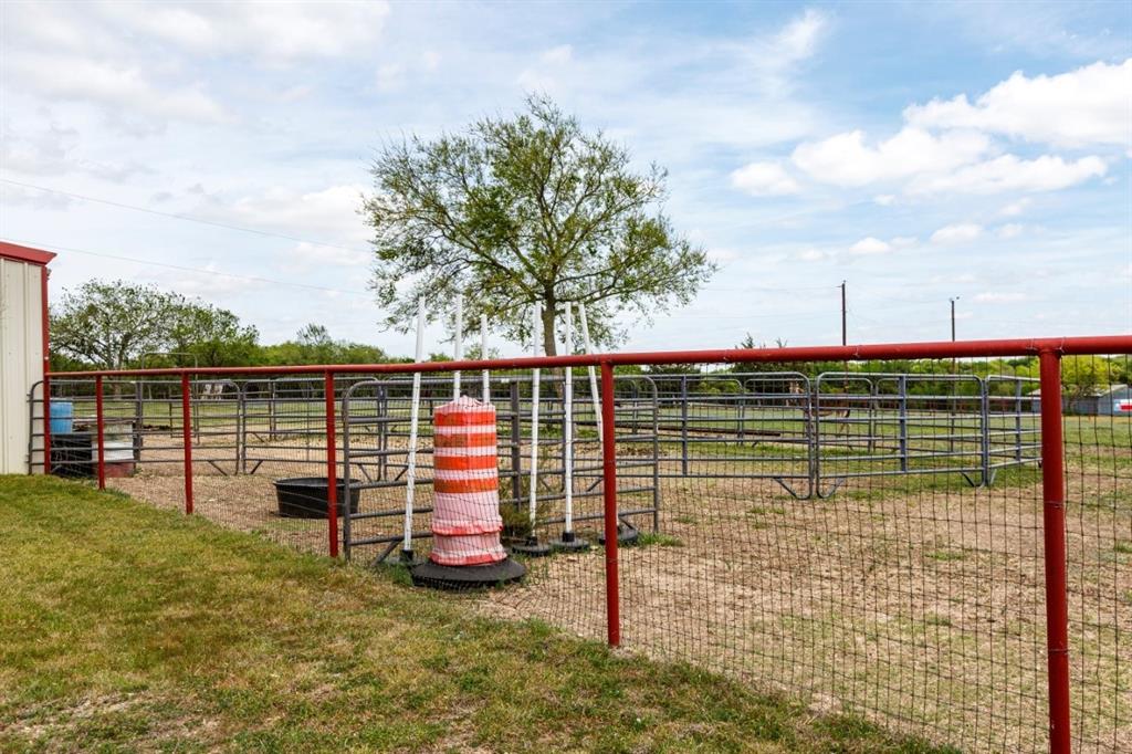 4880 Whitehead Road Midlothian, TX 76065 - Photo 28 of 36 a view of a lake from a balcony