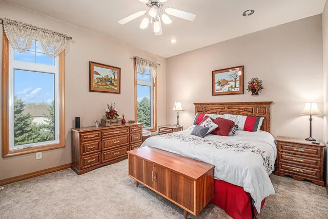 $499,900 | 505 East 2nd Avenue, Beaver Creek, MN 56116