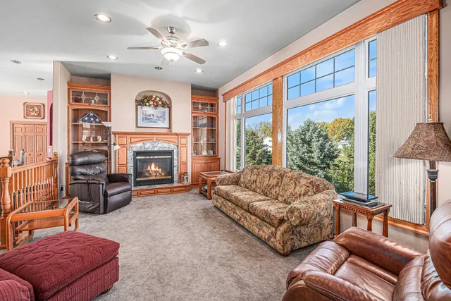 $499,900 | 505 East 2nd Avenue, Beaver Creek, MN 56116