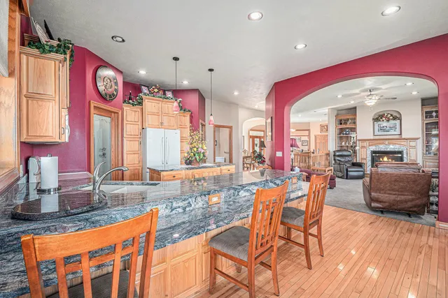 $499,900 | 505 East 2nd Avenue, Beaver Creek, MN 56116