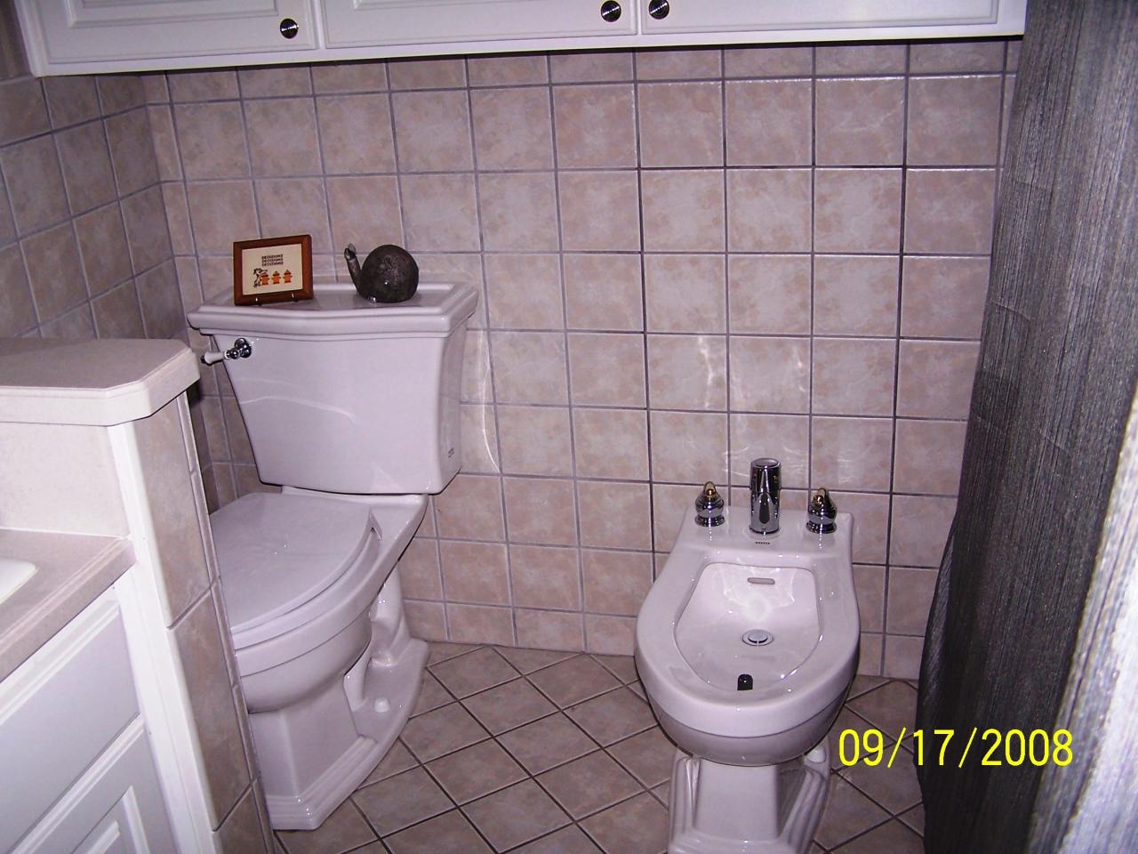 5130 Falcon Ridge Road Roanoke, VA 24018 - Photo 17 of 25 Bathroom
