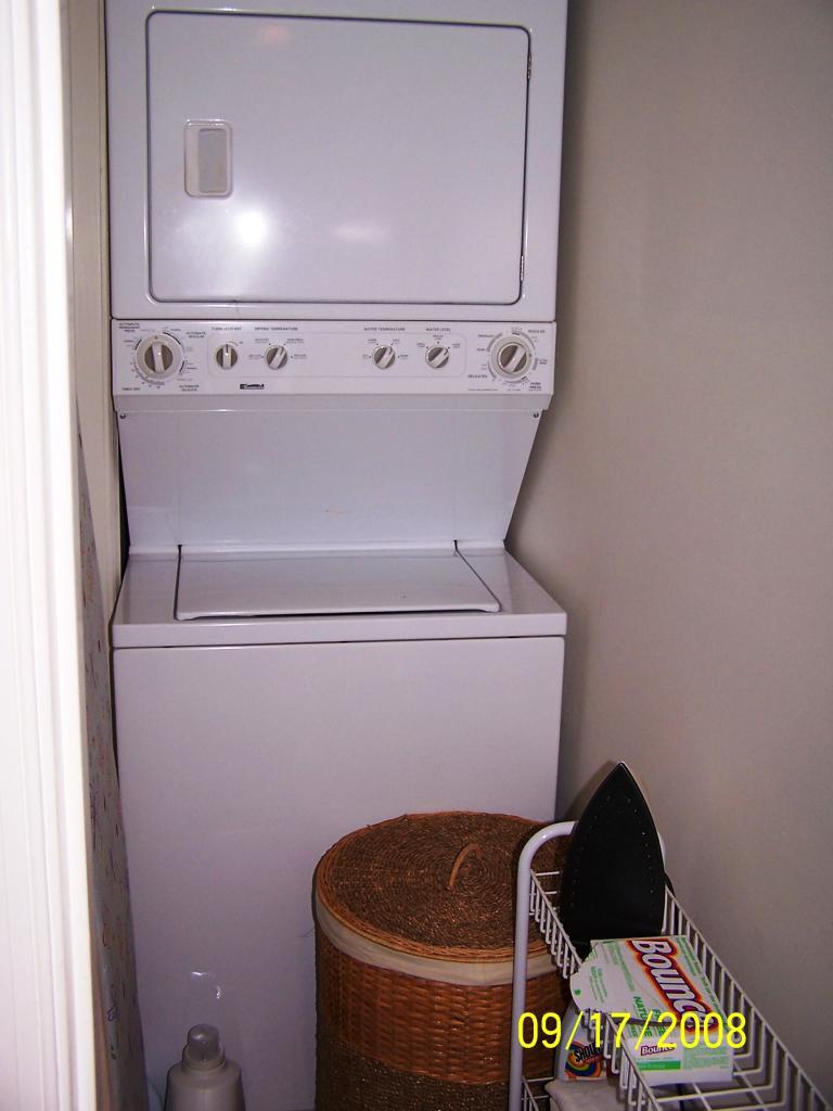 5130 Falcon Ridge Road Roanoke, VA 24018 - Photo 18 of 25 Laundry Area 1