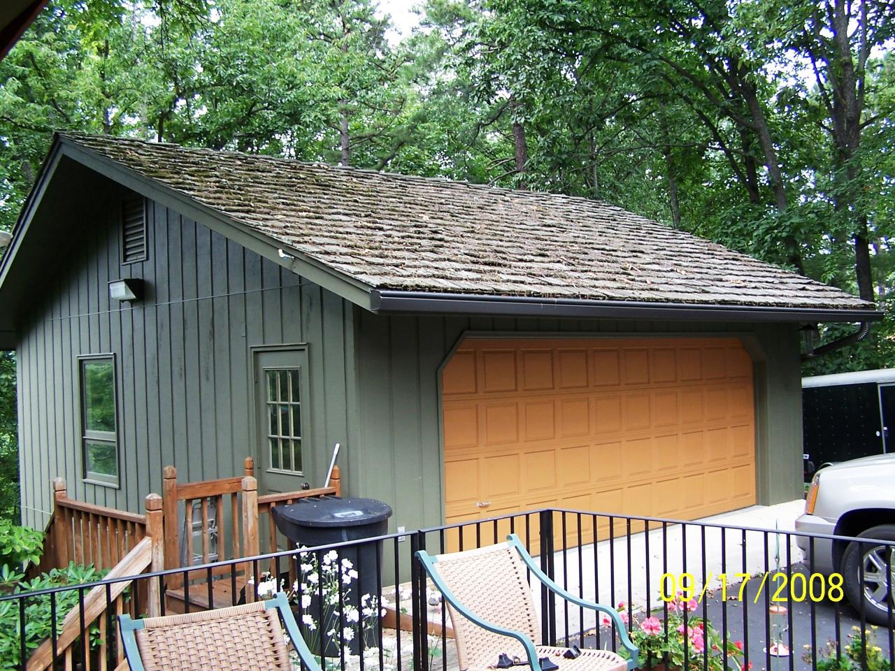 5130 Falcon Ridge Road Roanoke, VA 24018 - Photo 7 of 25 Garage