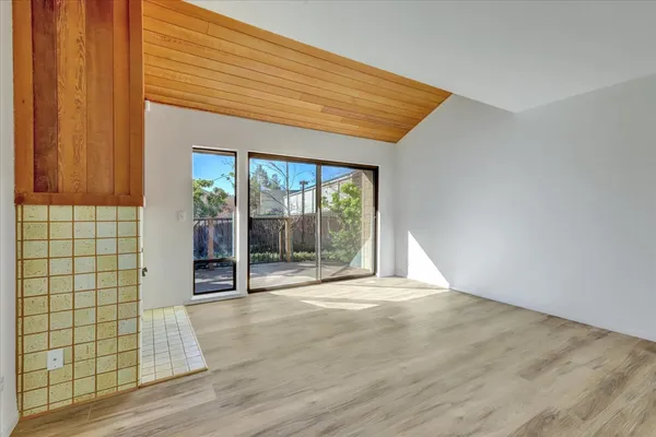 $325,000 | 111 Solar Drive, Grass Valley, CA 95945