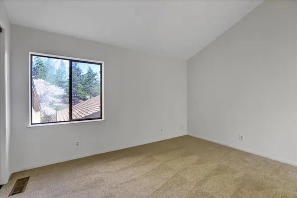 $325,000 | 111 Solar Drive, Grass Valley, CA 95945